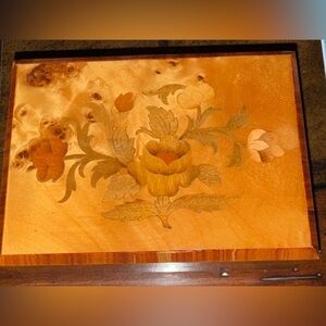 Vintage Reuge Floral Inlay Wooden Box